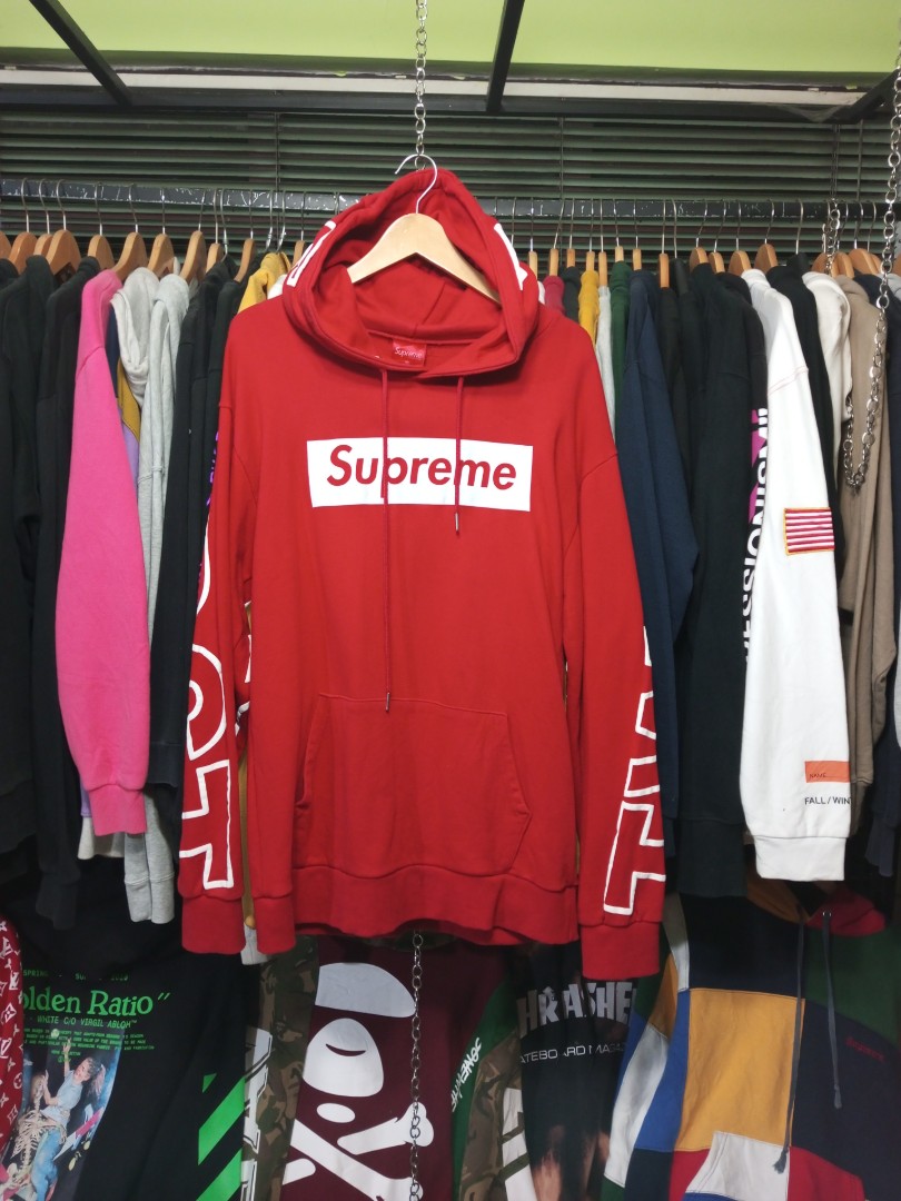 Supreme butik outlet