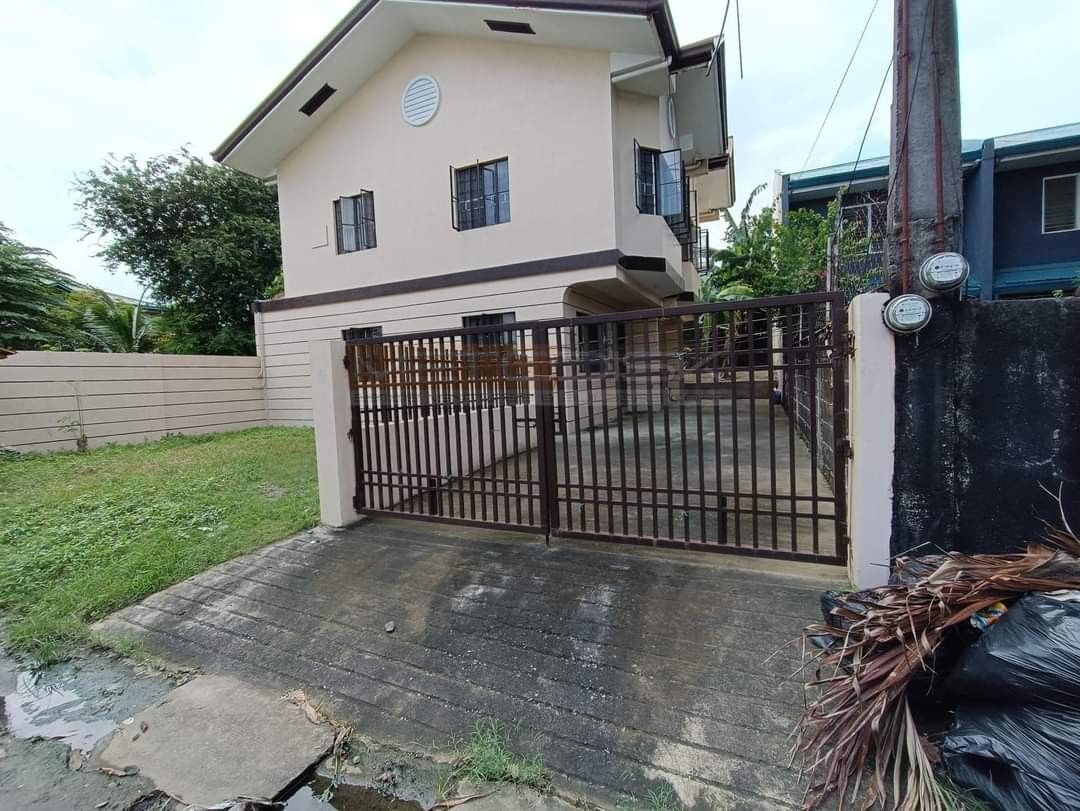 House for rent Pilar Village Las Pinas, Property, For Sale, Lot on