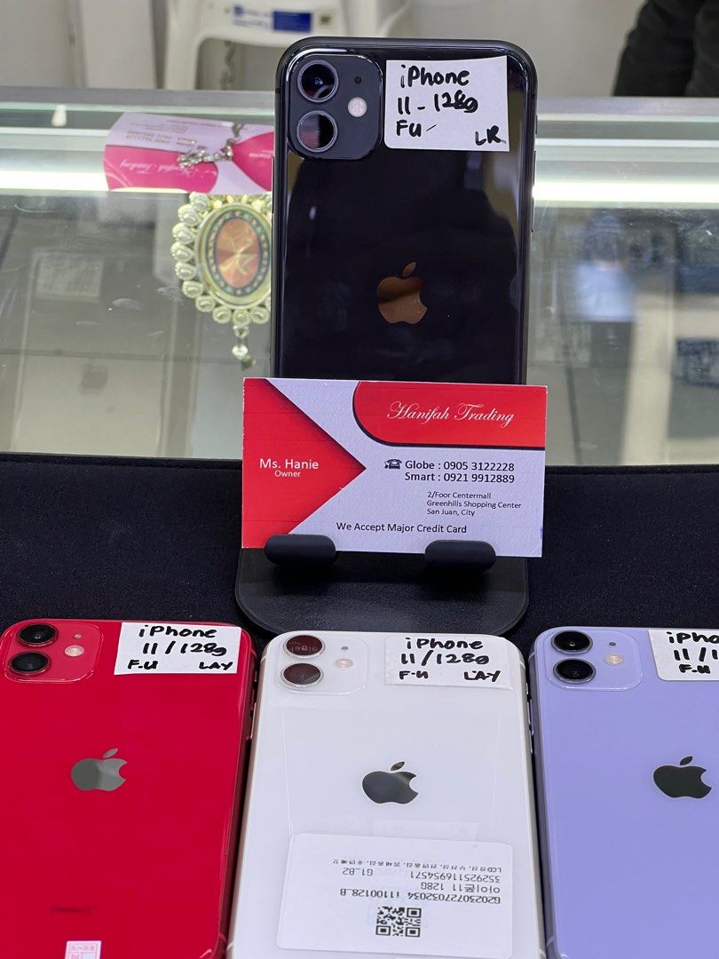 iPhone 11 128g Original Secondhand Factory Unlock (Category: iPhone 11 Series) located in San Juan City. Submitted by hanifah_trading (Listing ID 1258473957, Image 1). Description: Preloved iPhone 11 Smooth Factory Unlock 100% BH Details: 6.1 inches ios 13 / apple A13 bionic Single sim / Nano + eSIM Face ID, accelerometer, gyro, proximity, compass, barometer In the box: Type c / lighting cable Sim injector Apple logo sticker Separately inclusions