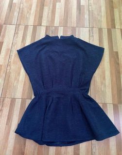 (Kategori: ) berada di . Dikirim oleh cravingfor_preloved (ID iklan 1258429097, Gambar 1). Deskripsi: .