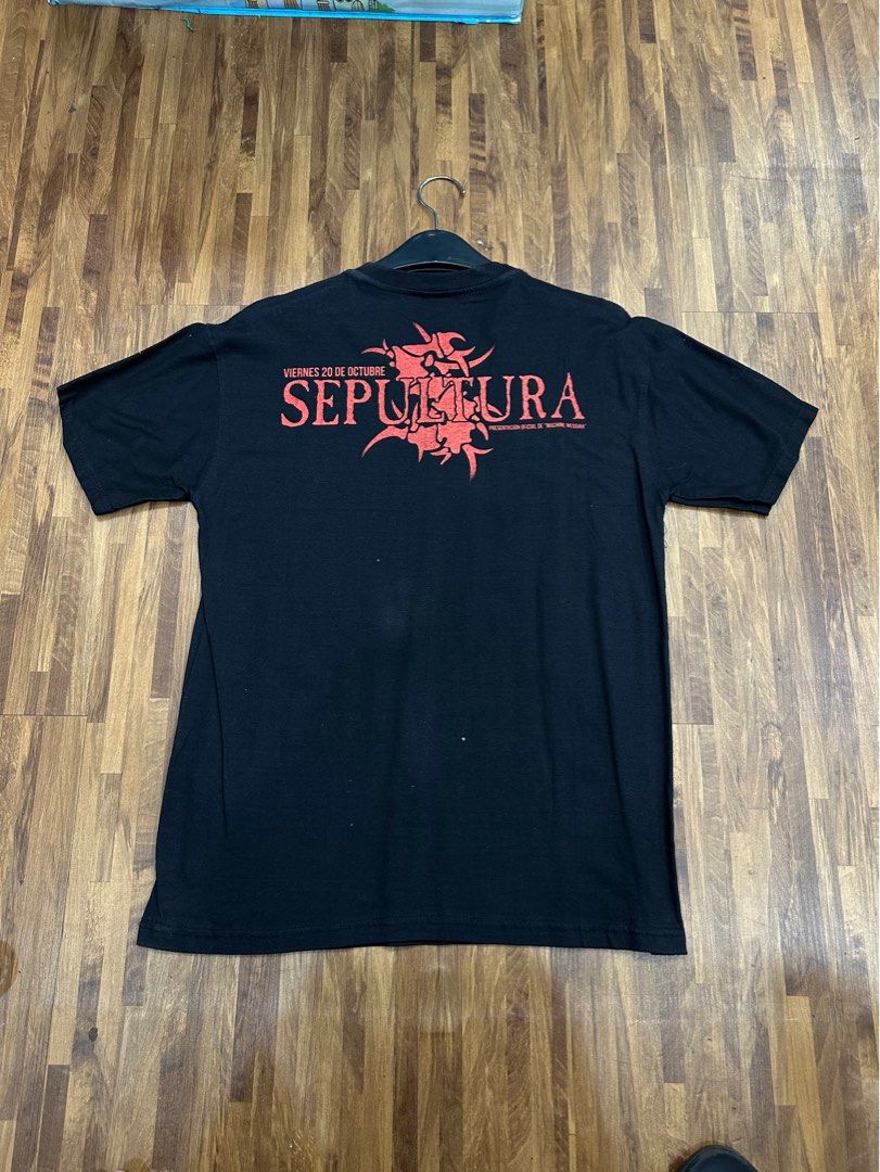 Kaos Sepultura, Fesyen Pria, Pakaian Atasan di Carousell