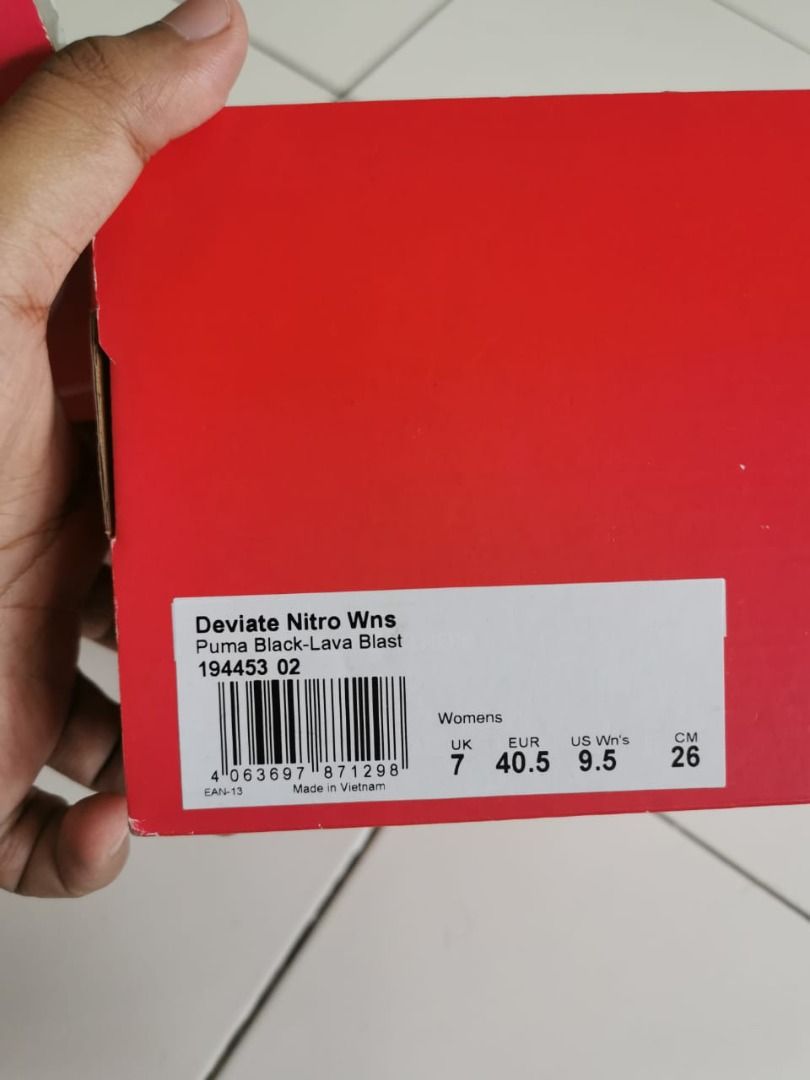 Mitsui outlet puma top