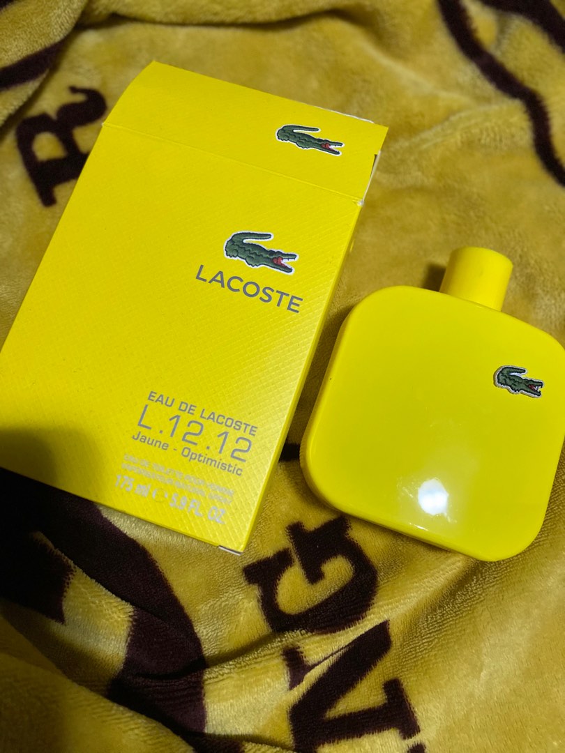 Lacoste jaune store