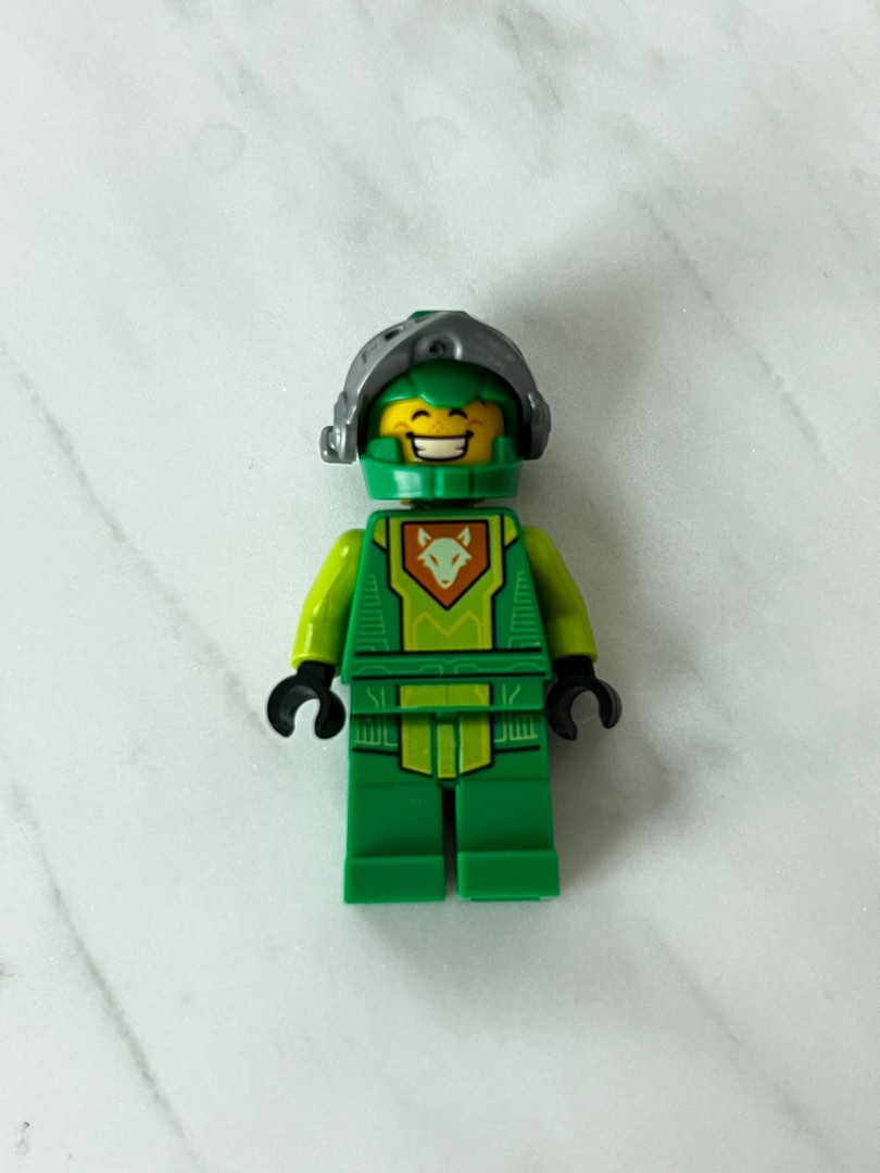 Lego battle 2025 suit