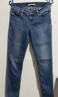 (Category: ) located in . Submitted by preloved.tings (Listing ID 1258514203, Image 1). Description: .