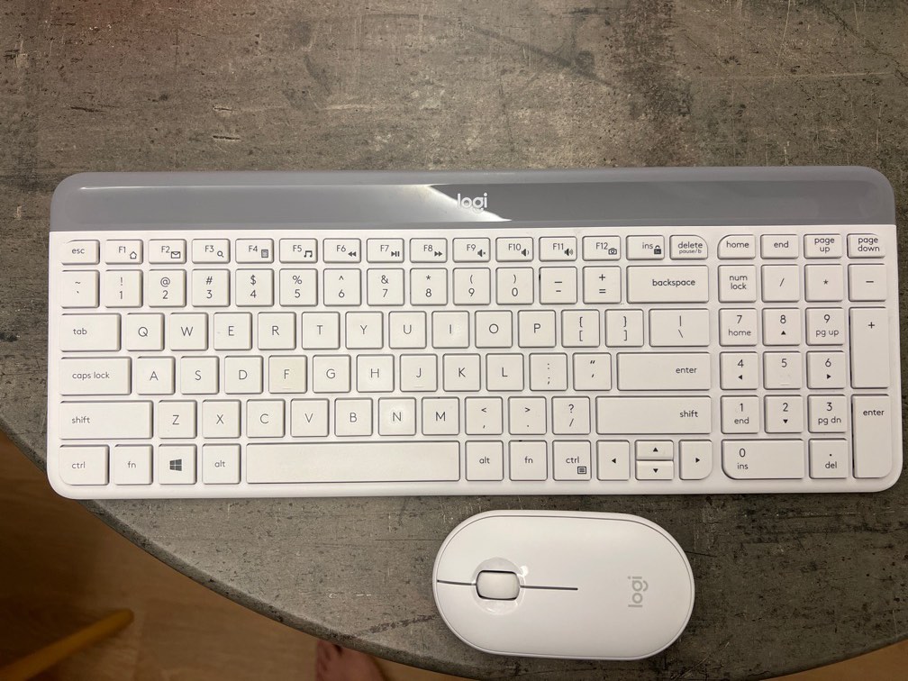 Logitech Keyboard K470 and mouse, Computers & Tech, Parts & Accessories ...