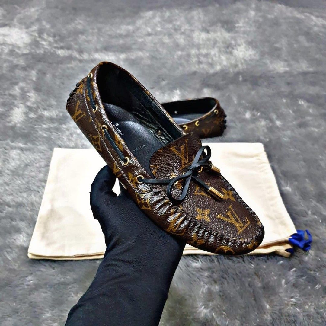 Sepatu Louis Vuitton Wanita, Fesyen Wanita, Sepatu di Carousell