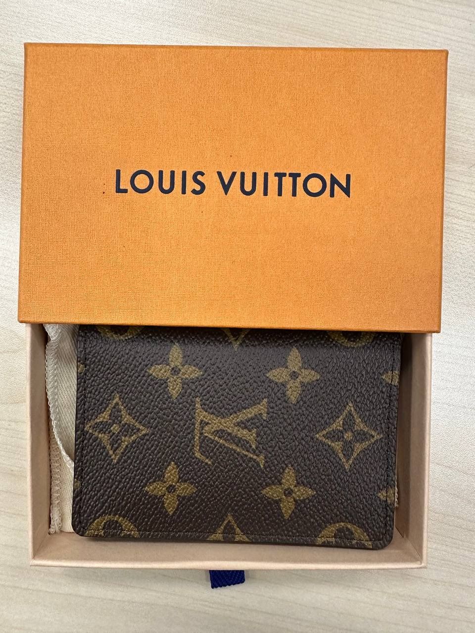 Louis Vuitton M81731 Pocket Organizer, Green, One Size