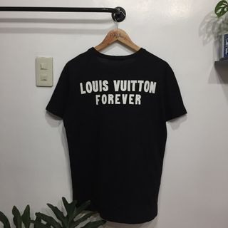 Louis Vuitton Hawaii tapestry shirt, Luxury, Apparel on Carousell