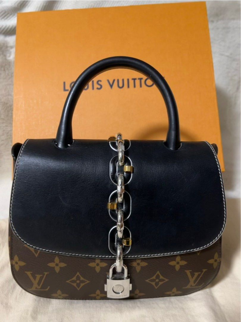 Lv chain it bag pm store
