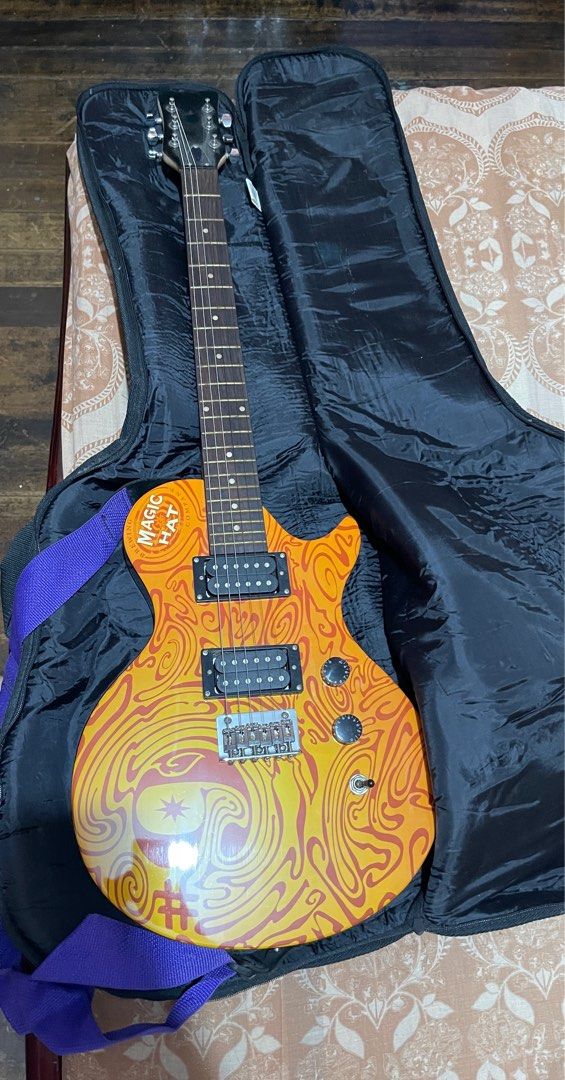 MAGIC HAT BRANDED LES PAUL STYLE ELECTRIC GUITAR (Category: Musical Instruments) located in Pasig City. Submitted by dsh_05 (Listing ID 1258486239, Image 1). Description: FOR SALE MAGIC HAT BRANDED LES PAUL ELECTRIC GUITAR ‼️ Brand New - Never Used Bought from USA Loc: Pasig .