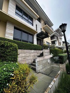 Mckinley Hill village House & Lot for Sale Strictly DIRECT BUYER ONLY