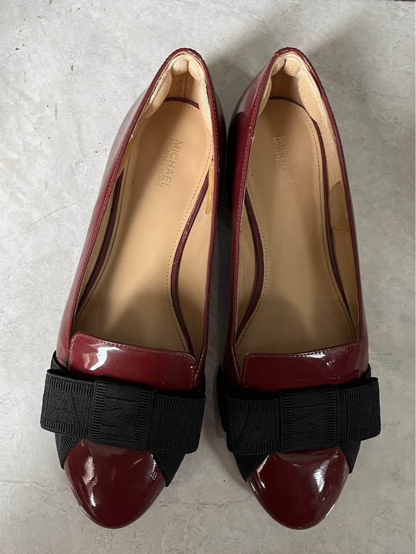 Michael kors best sale ames pump
