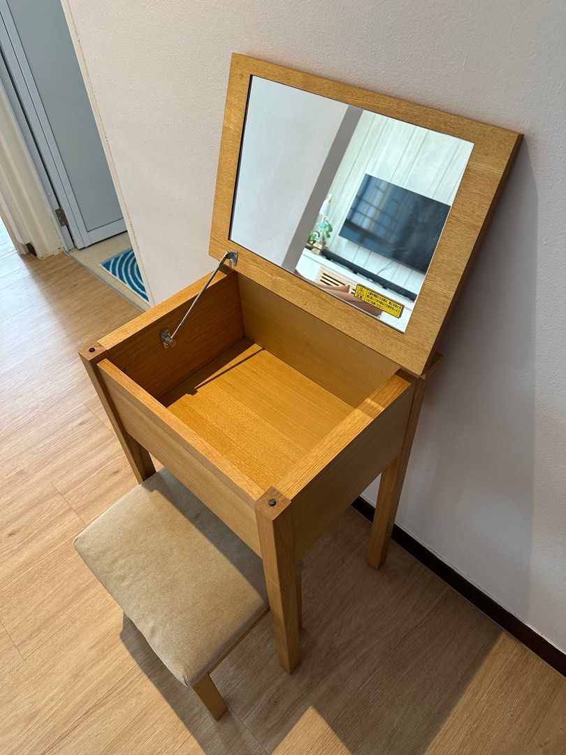 Muji Dressing Table, Furniture & Home Living, Furniture, Shelves ...