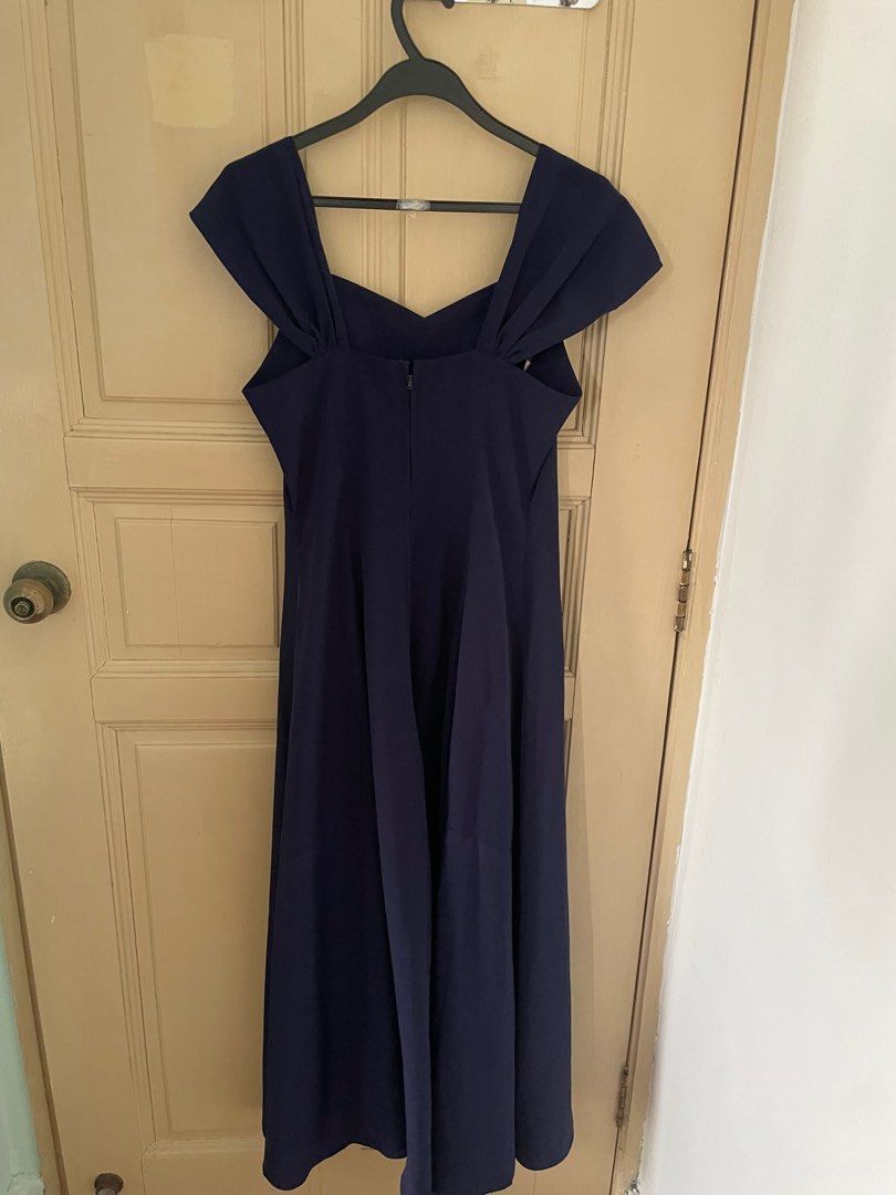 Gal meets glam yvonne deals dress