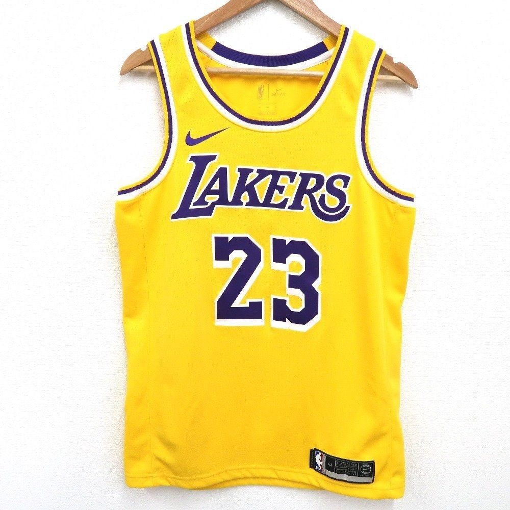 Lakers Lebron Jersey - Authentic, Men's Fashion, Activewear on Carousell