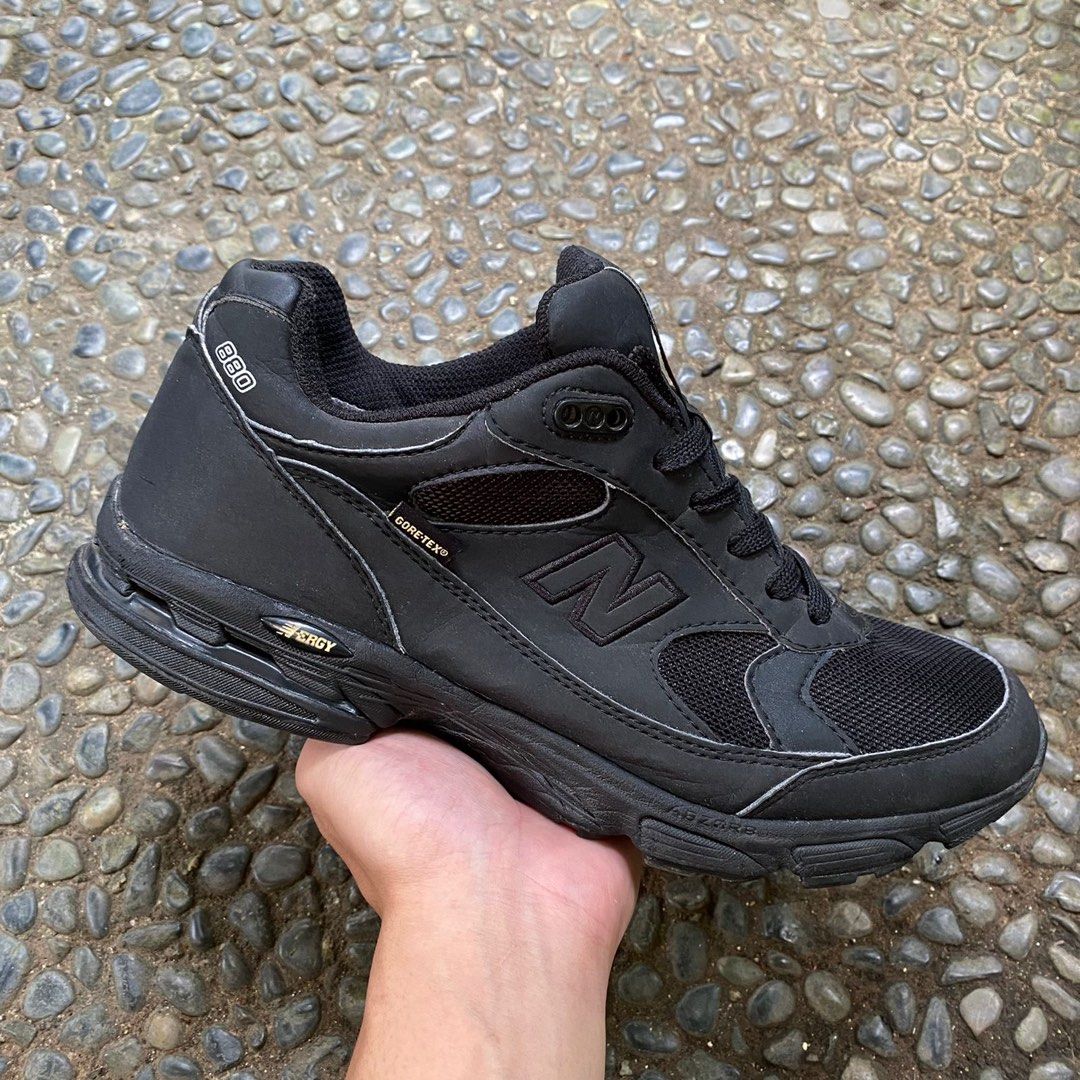 New balance 880 dark best sale
