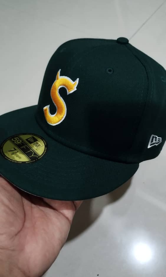 7 5/8 20AW Supreme S Logo New Era Cap-