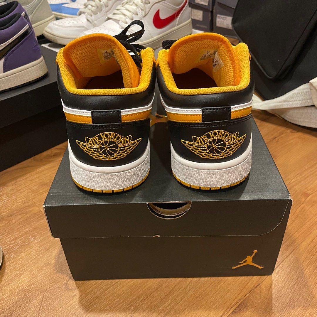 NIKE AIR JORDAN 1 LOW 黃色 TAXI（553558-701）