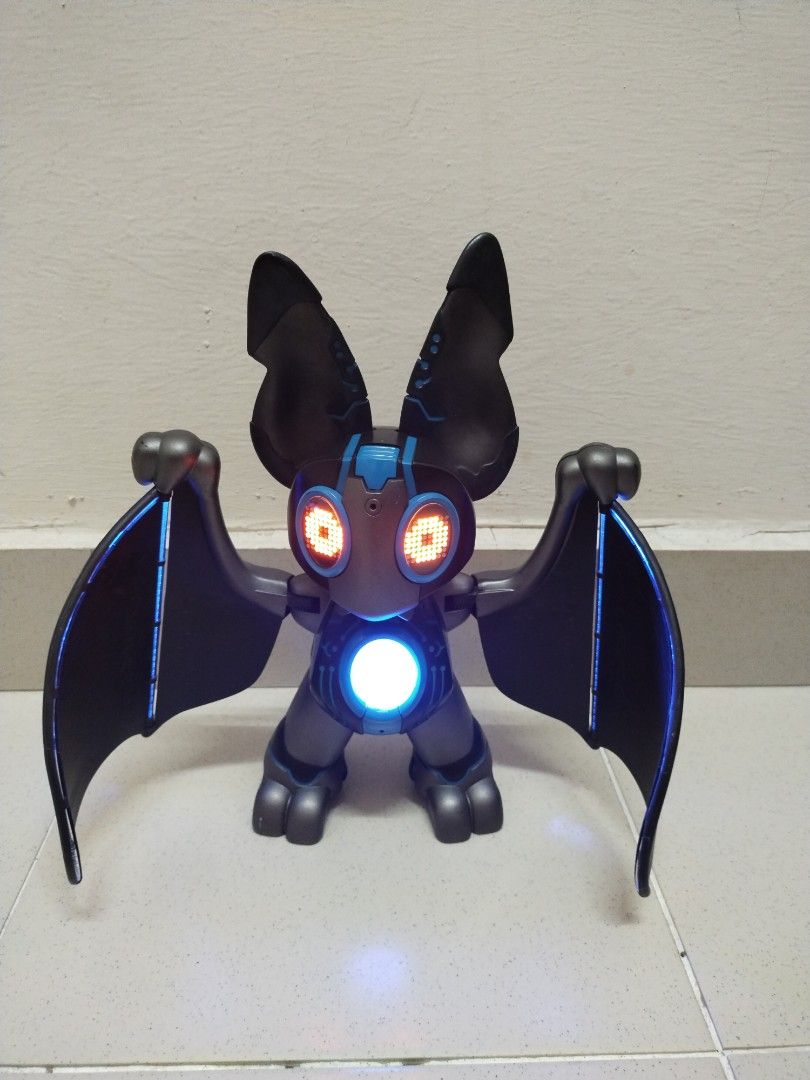 Nocto interactive bat hot sale