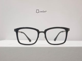(Category: ) located in . Submitted by owlet.eyewear (Listing ID 1258439994, Image 1). Description: .