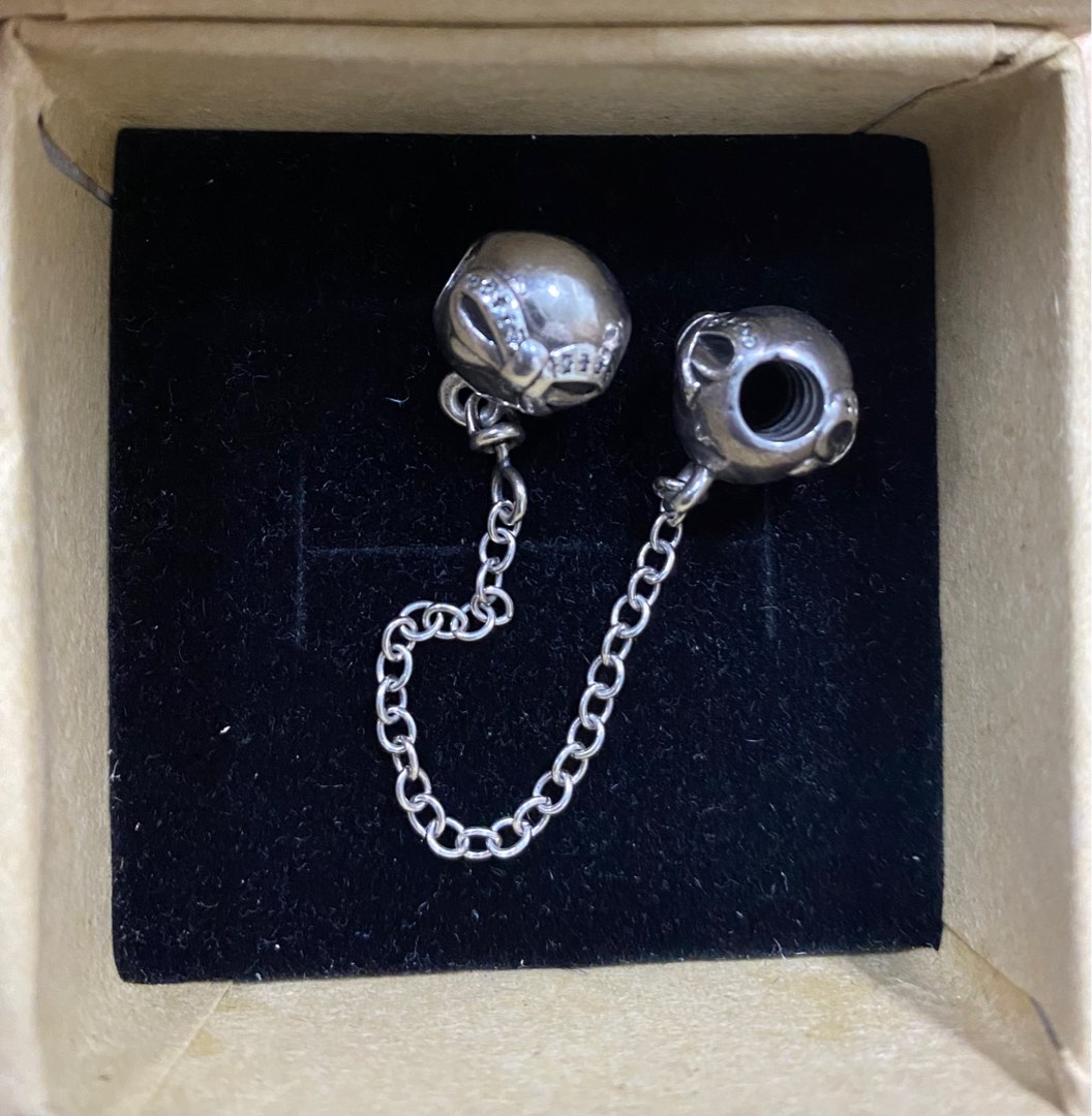 Trinoma pandora discount