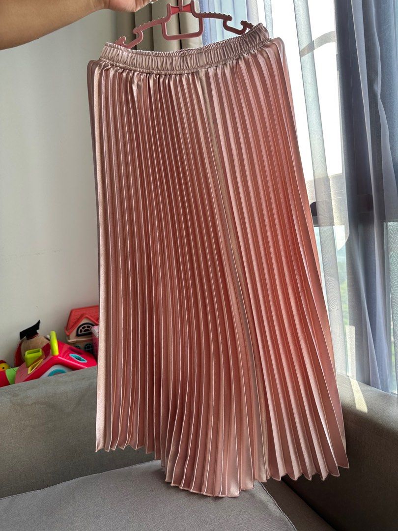 Pink pleated skirt primark sale