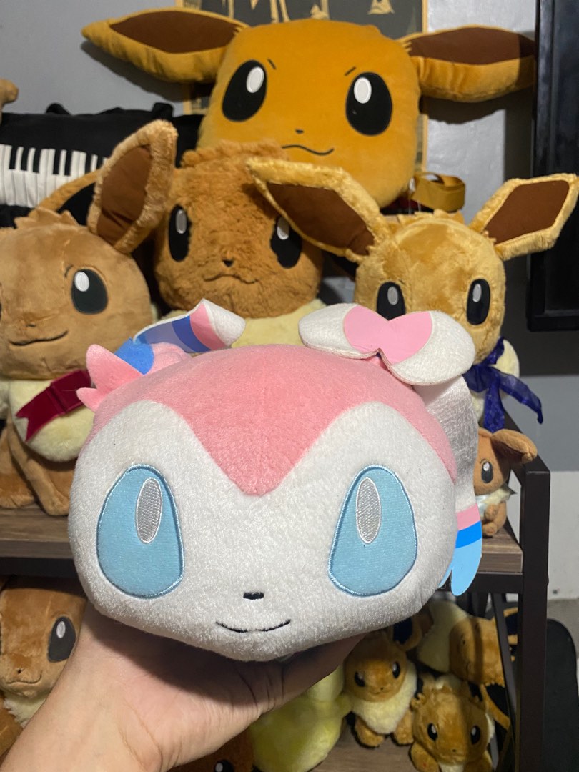 Pokemon Sylveon Big Tsum Tsum, Hobbies & Toys, Toys & Games on Carousell