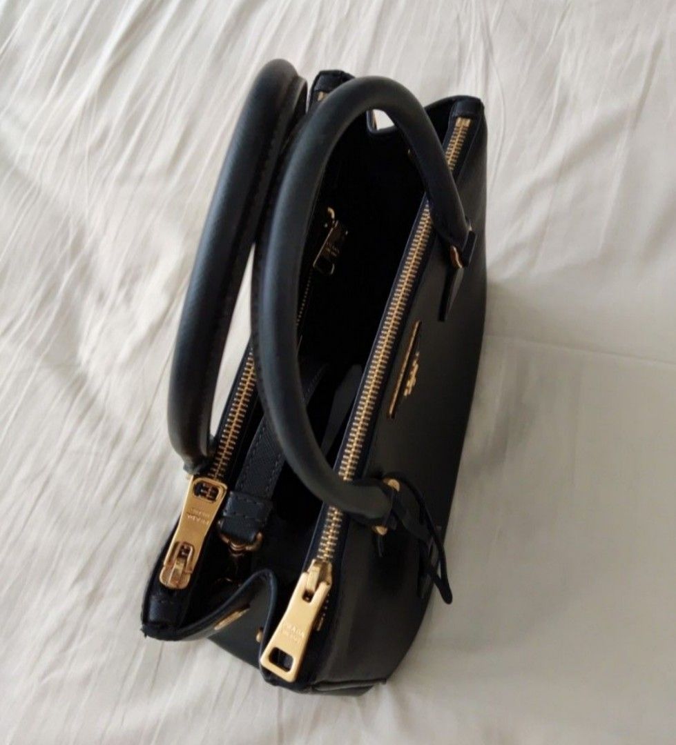 Prada BAG PURSE 1BF010 Saffiano Lux Nero Black Authenticity Card