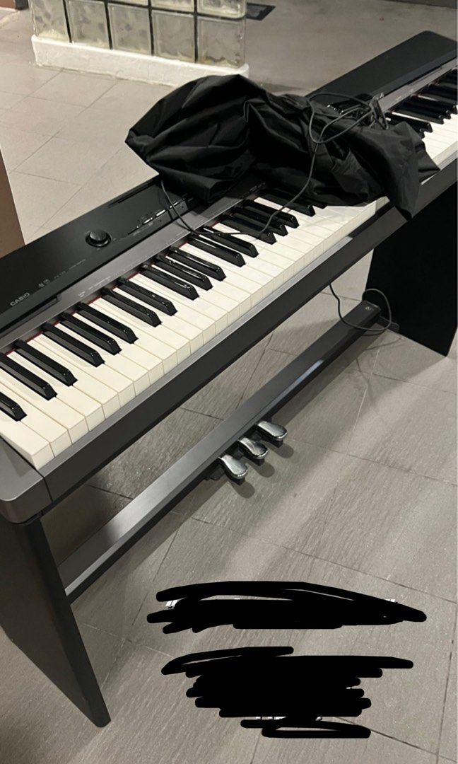 PX 130 CASIO PIANO FULL SET W HEIGHT ADJUSTABLE BENCH STAND AND BOOK