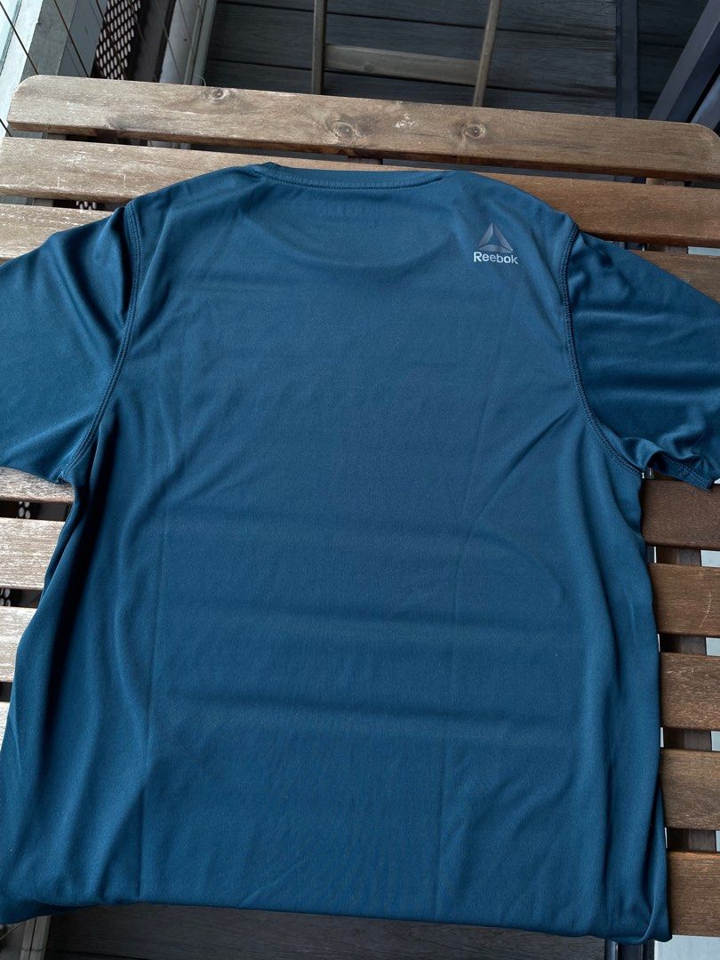Reebok dry top fit t shirt