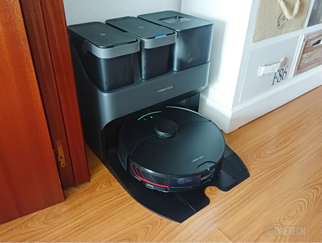 Roborock S7 MaxV Ultra full set with docking station, TV & Home