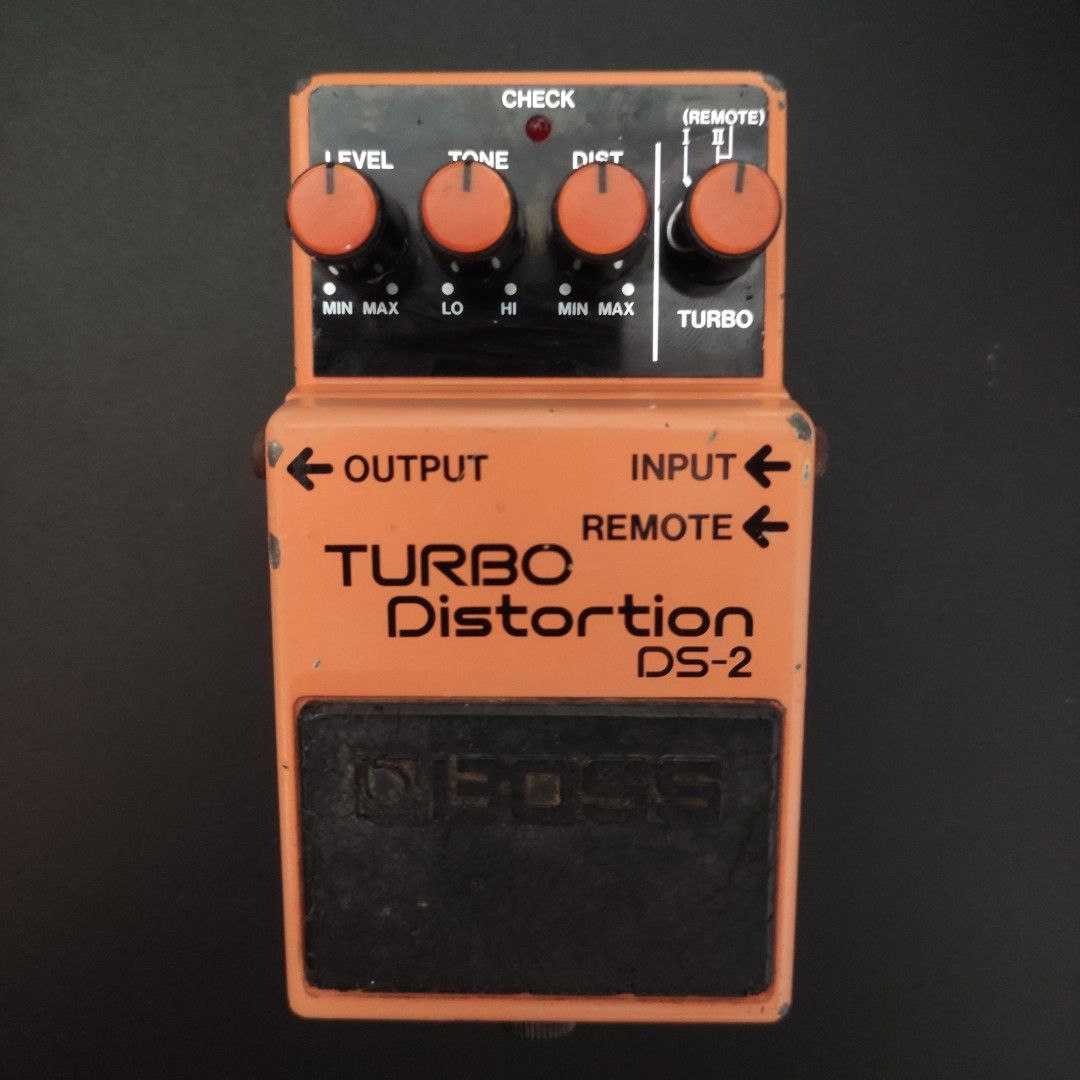Roland　Pedal,　Music　Turbo　Boss　Toys,　Musical　Effects　DS-2　Guitar　Distortion　Media,　Hobbies　Instruments　on　Carousell