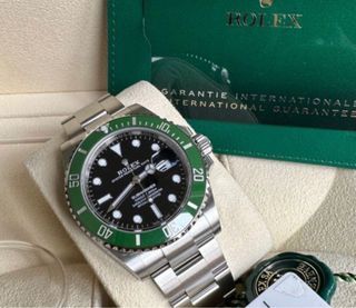 Rolex Submariner Date Custom Diamond Stainless Steel Watch with Green  Emeralds/Diamond Bezel Lugs and Green Dial 116610
