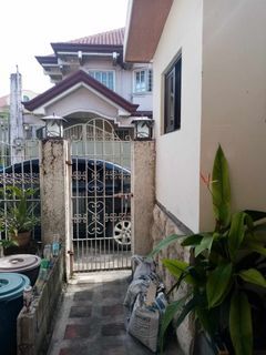 Room for Rent in New Intramuros Village Quezon City