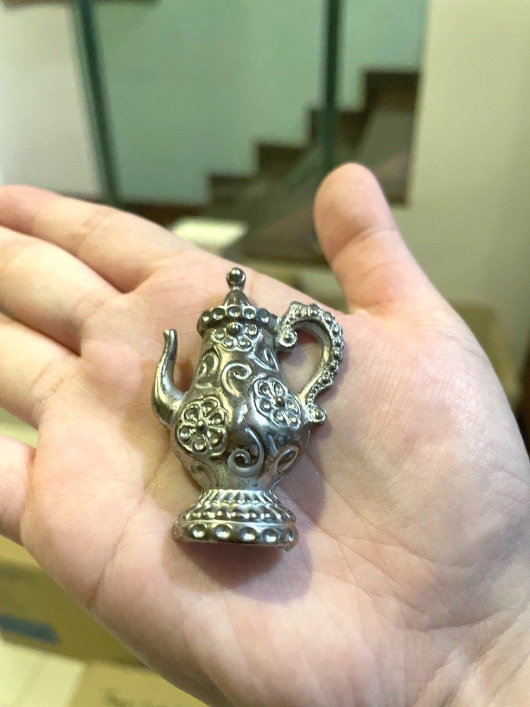 Teapot brooch store