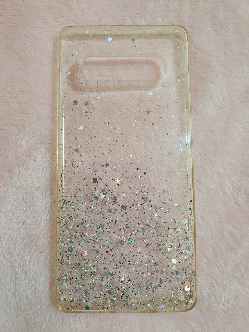 S10 plus cases (BUNDLE) (Category: Cases & Sleeves) located in Guimba. Submitted by xeeeyaaaah (Listing ID 1258522192, Image 3). Description: SET!!! samsung S10 plus cases bought from shoppee flaws: as usually naninilaw ang white, with minimal scratches & unnoticeable stains (2 cases) need to declutter *soso the bear not included.