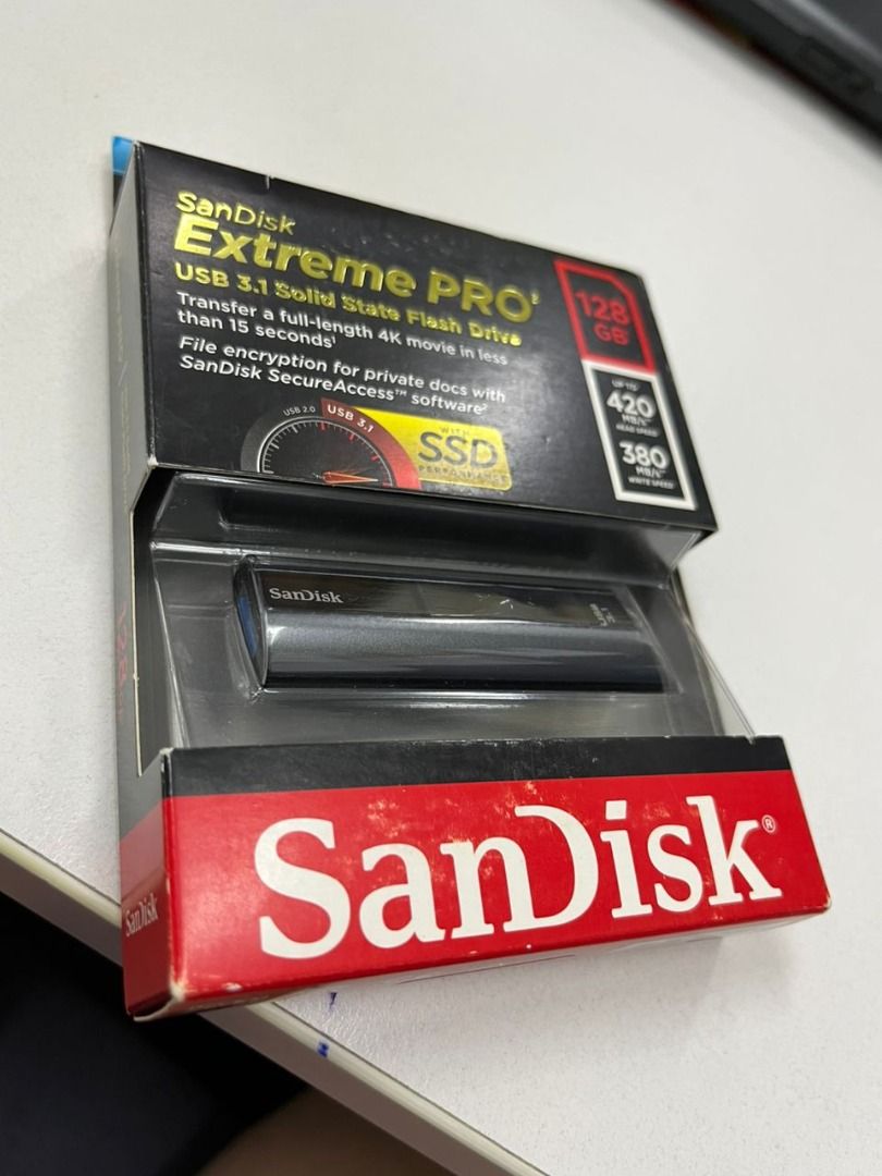 SanDisk Extreme PRO® USB 3.2 Solid State Flash Drive (128 GB - 1 TB)