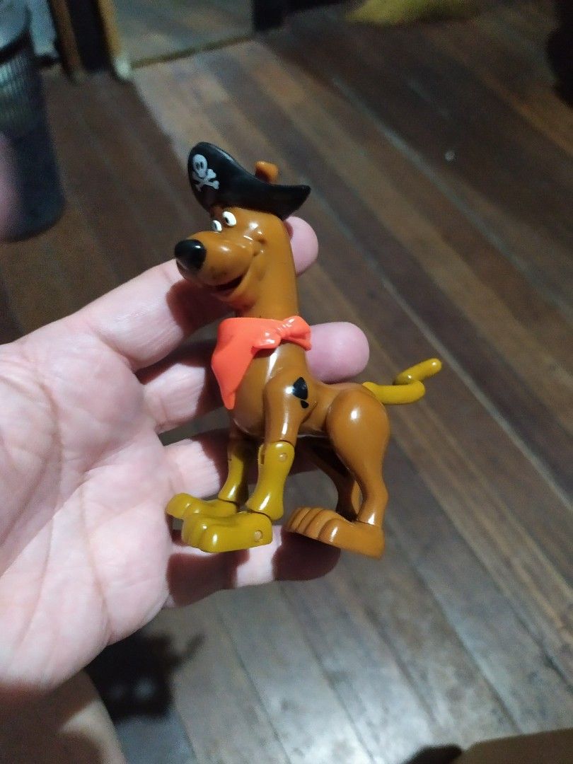 Scooby Doo figure vintage toy (Category: Figurines & Statues) located in Quezon City. Submitted by toys_r_here (Listing ID 1258531433, Image 3). Description: GOOD FOR GIFT AND COLLECTION as is po 24 0 each Good condition pa check nalng sa pic yun condition pm me for questions ship pwede Sta rosa and Alabang area atc or molito.