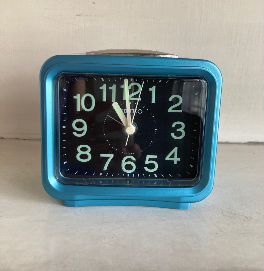 Seiko Table Clock, Furniture & Home Living, Home Decor, Clocks on Carousell