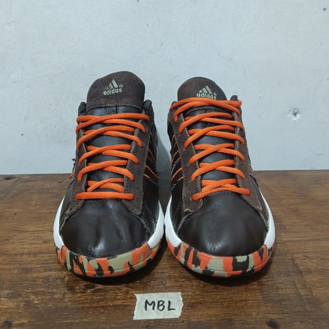 Sepatu second original Adidas campus 2012 size 42, Fesyen Pria, Sepatu ,  Sneakers di Carousell