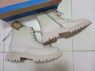 Memory foam boots discount ladies