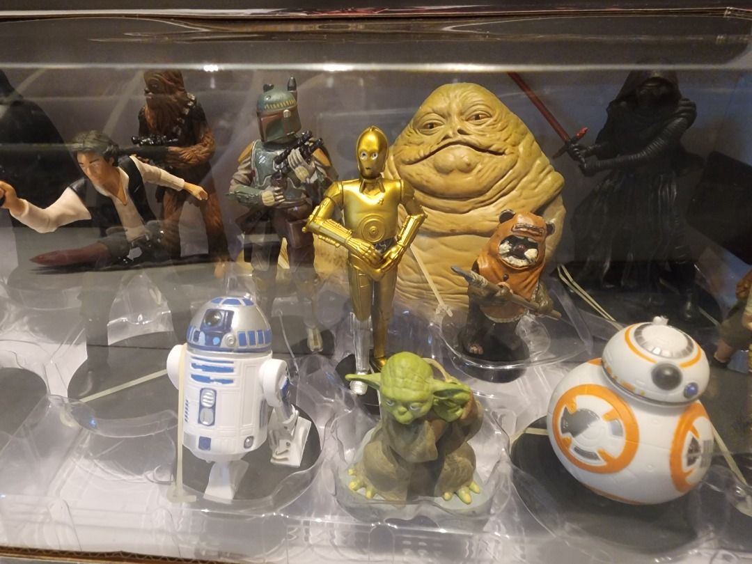 Star wars best sale mega figurine set