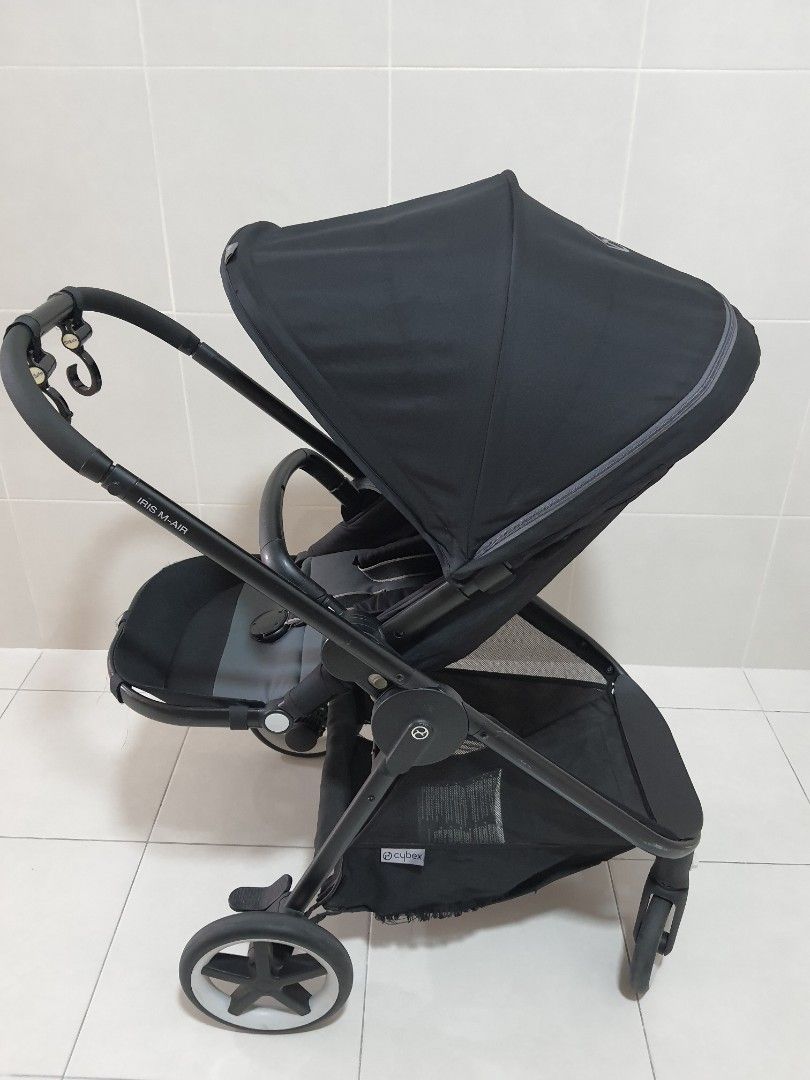 Cybex sale iris m