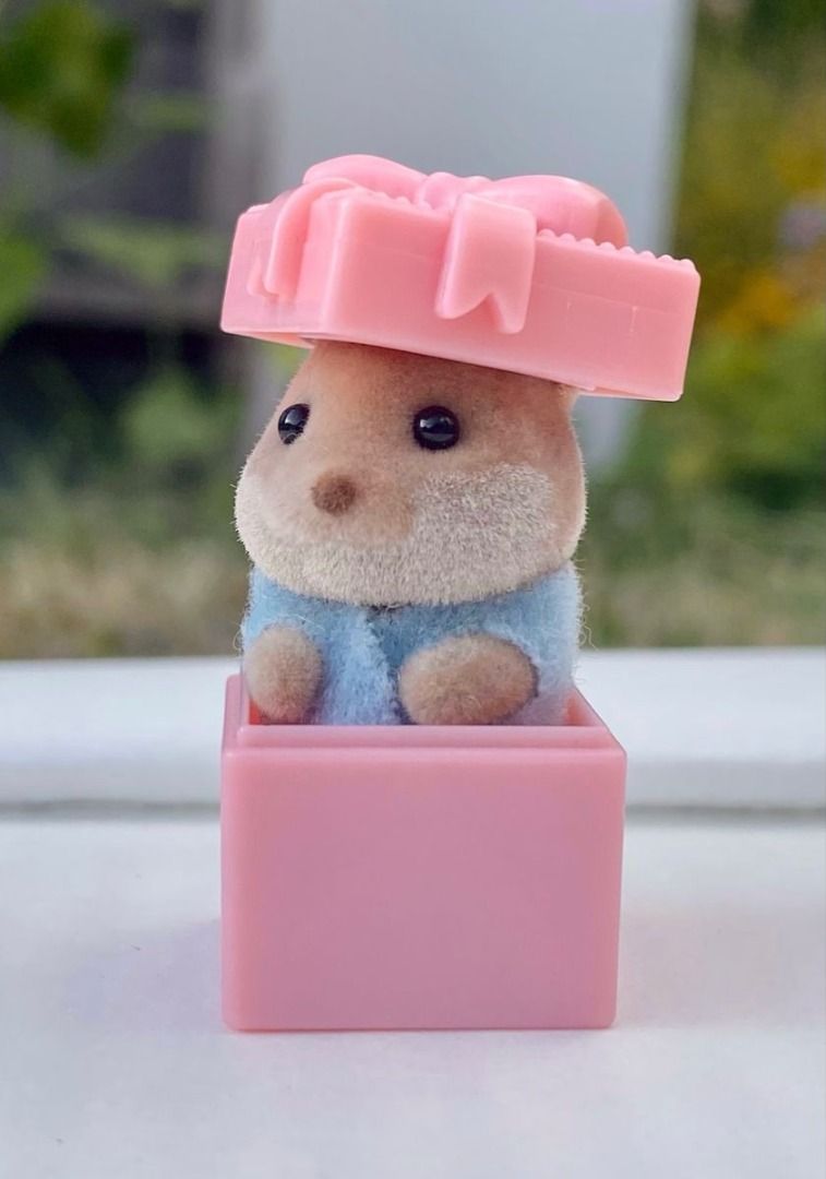 Sylvanian hot sale families otter