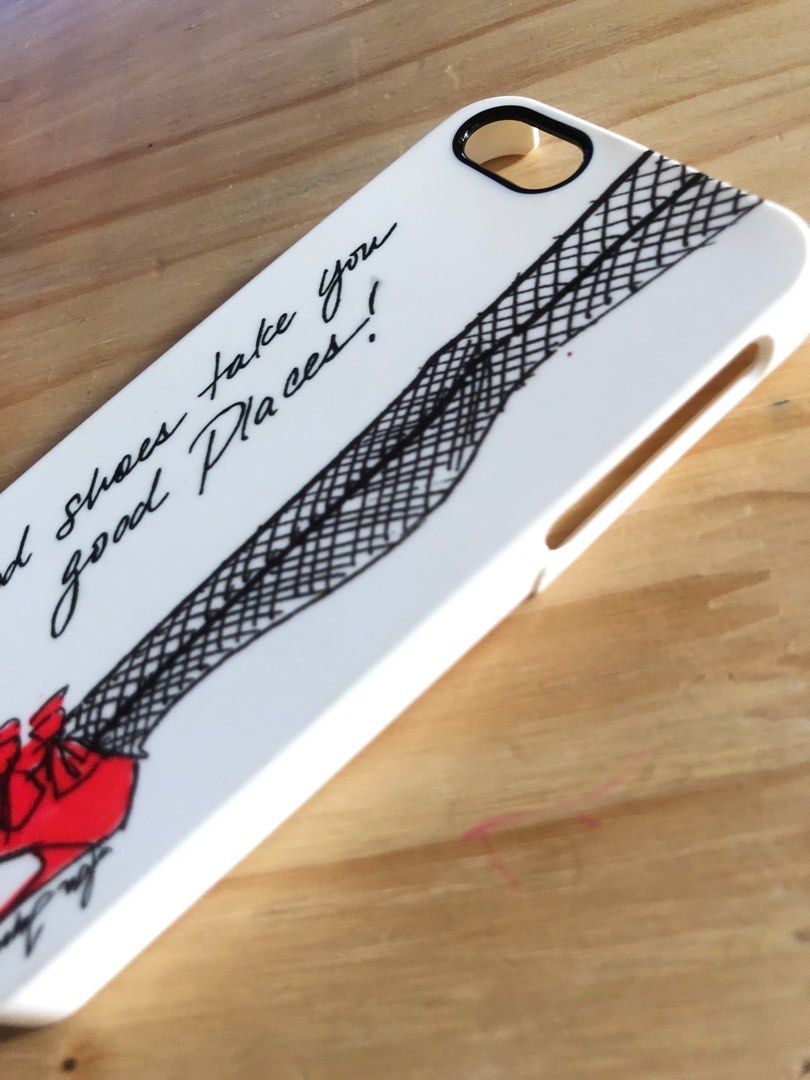 TAKE ALL iPhone 4, 5s Casing AS IS (Category: Cases & Sleeves) located in Imus. Submitted by dyelinn (Listing ID 1258413145, Image 3). Description: Iphone 4 and 5s cases for take all With scratches and cracks yung iba. .