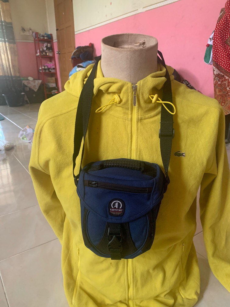 Tamrac sling shop bag