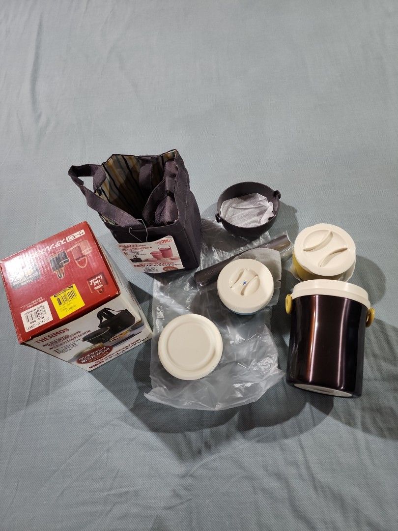 Thermos Lunch Container (Category: Other Kitchenware & Tableware) located in Quezon City. Submitted by jas.dc (Listing ID 1258518915, Image 2). Description: no haggling. brand new.