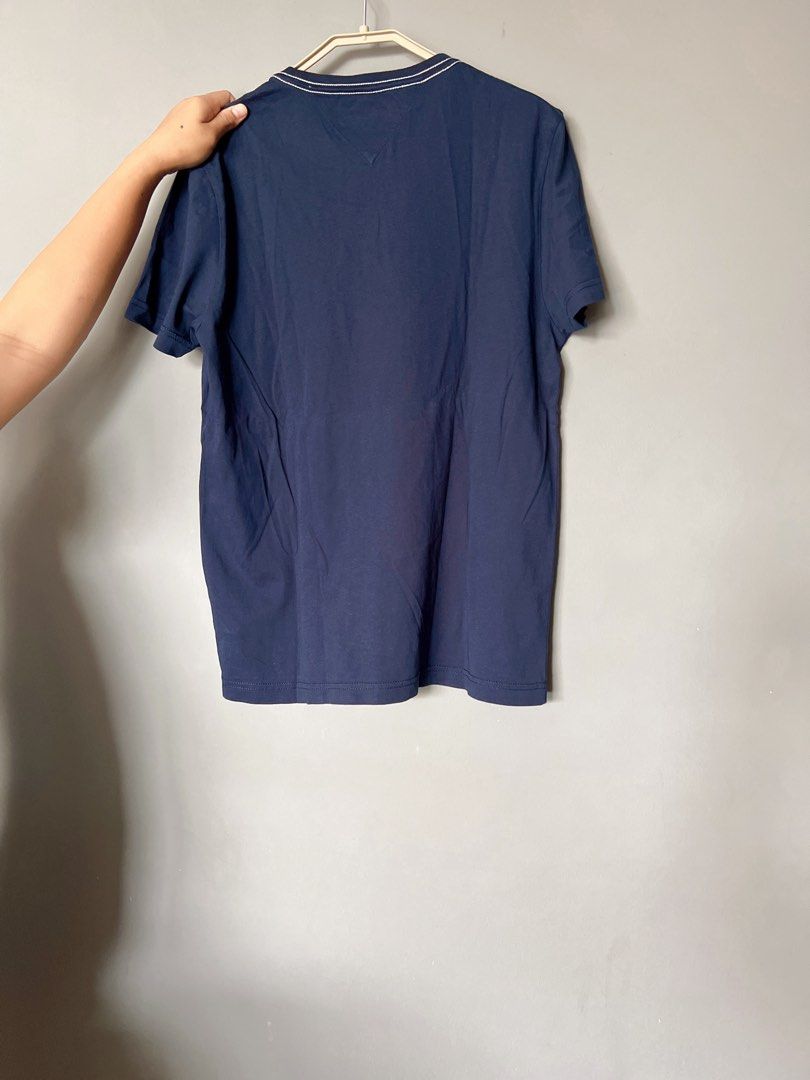 Tommy hilfiger t shirt size deals