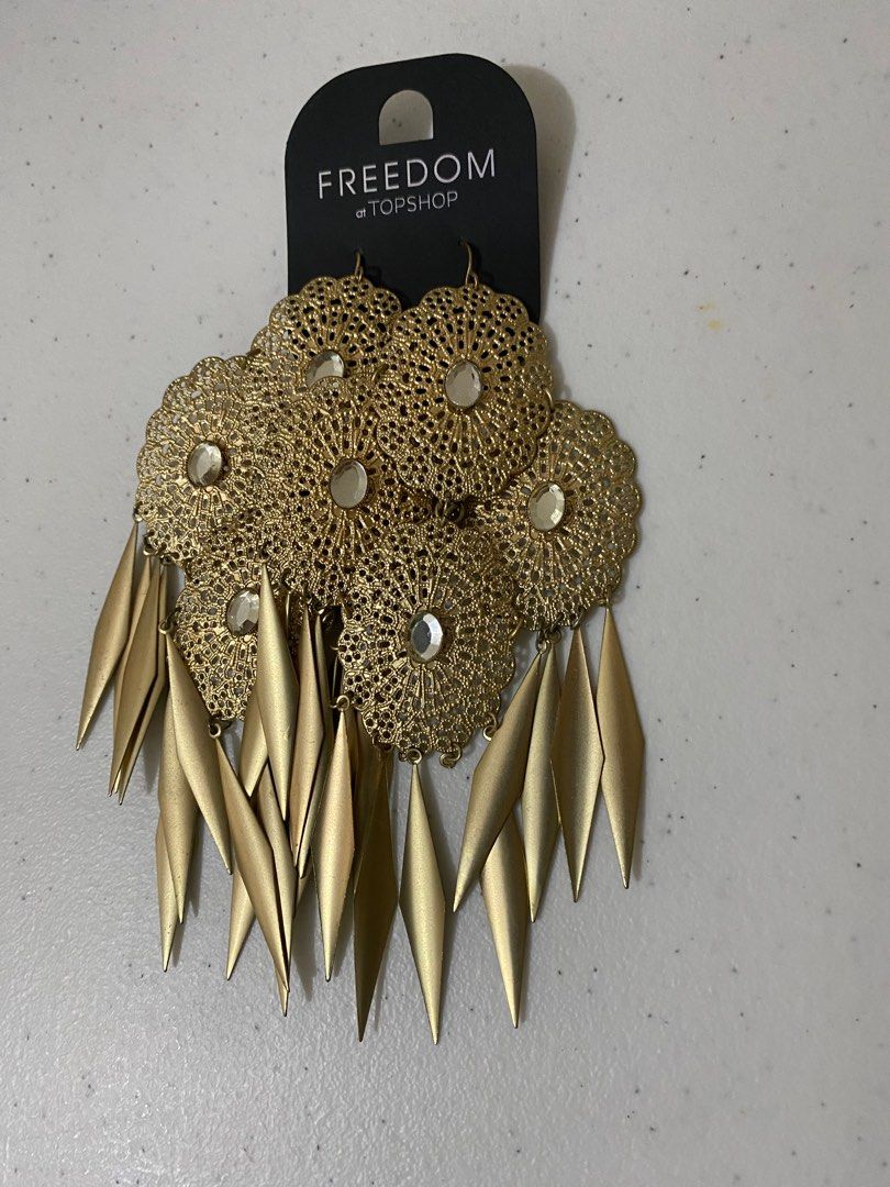 Topshop clip top on earrings